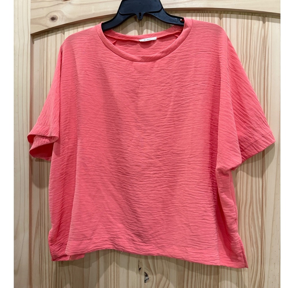 Les Amis Womens Coral Pink Textured Short Sleeve Boxy Top T1490 Made in USA L